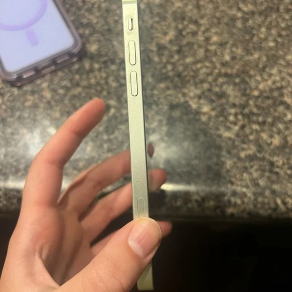 iPhone 12